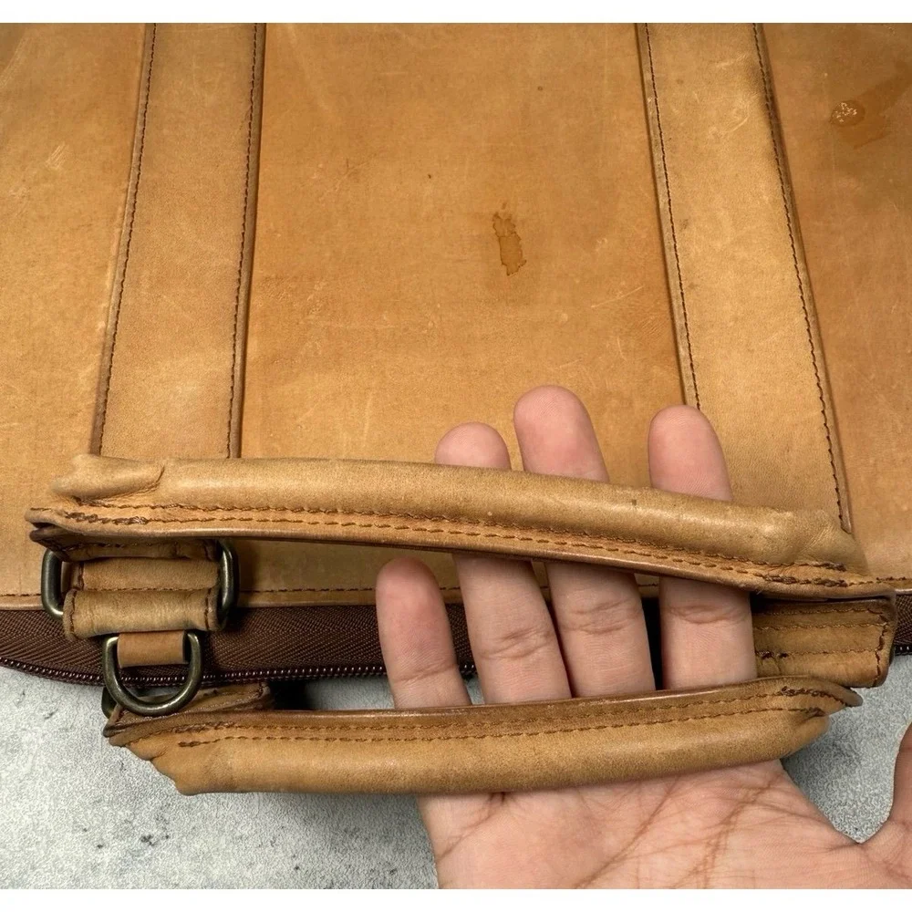 Vintage Franklin Covey leather planner